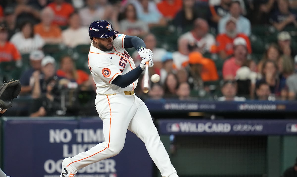 White Sox vencen 6-3 a los Astros y toman ventaja en la Wild Card Series