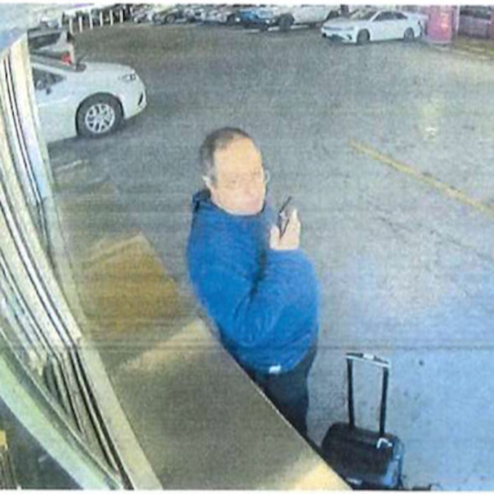 La vigilancia generalizada, presente ahora en timbres residenciales, autos y una vasta red de cámaras de rastreo vehicular, finalmente ayudó a dar con el paradero de Claudio Neves Valente, el exestudiante de posgrado de Brown, de 48 años, a quien los investigadores atribuyen el tiroteo del 13 de diciembre y el asesinato dos días después de un profesor del MIT en Brookline, Massachusetts.