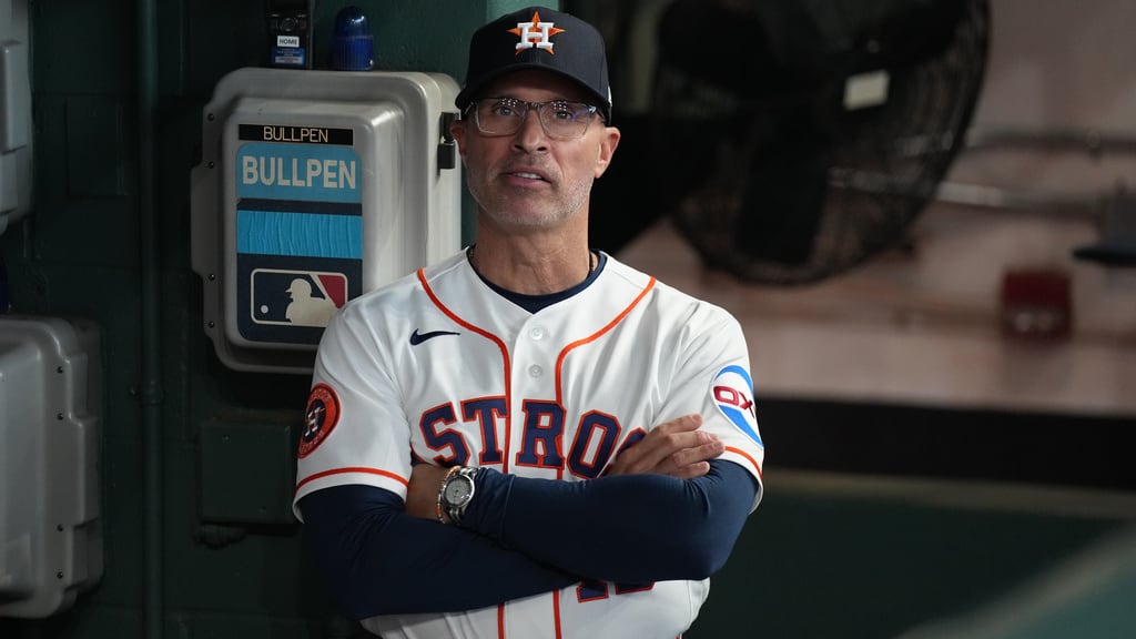 Imagen de la cobertura de: Alex Cora no dirigirá en MLB en 2027 y Josué Espada sigue en conversaciones con Seattle