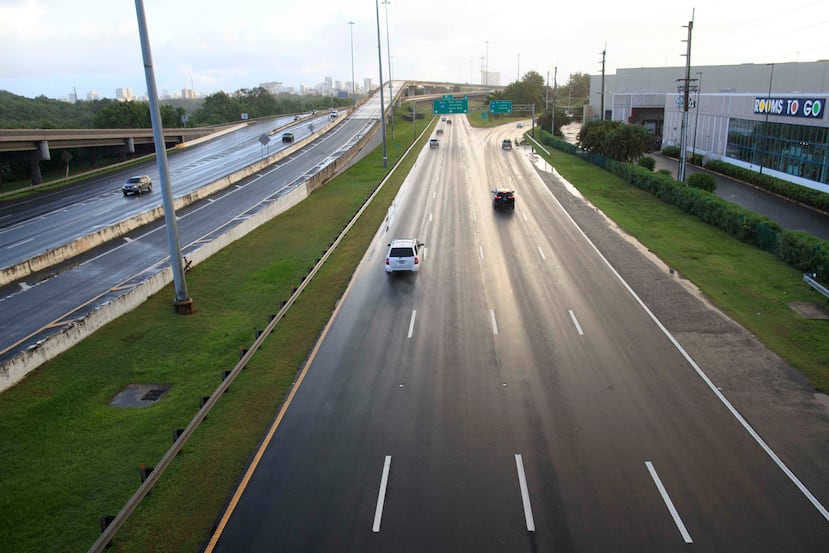 En el expreso PR-22 tambiés fue notable la poca cantidad de carros en la vía pública.