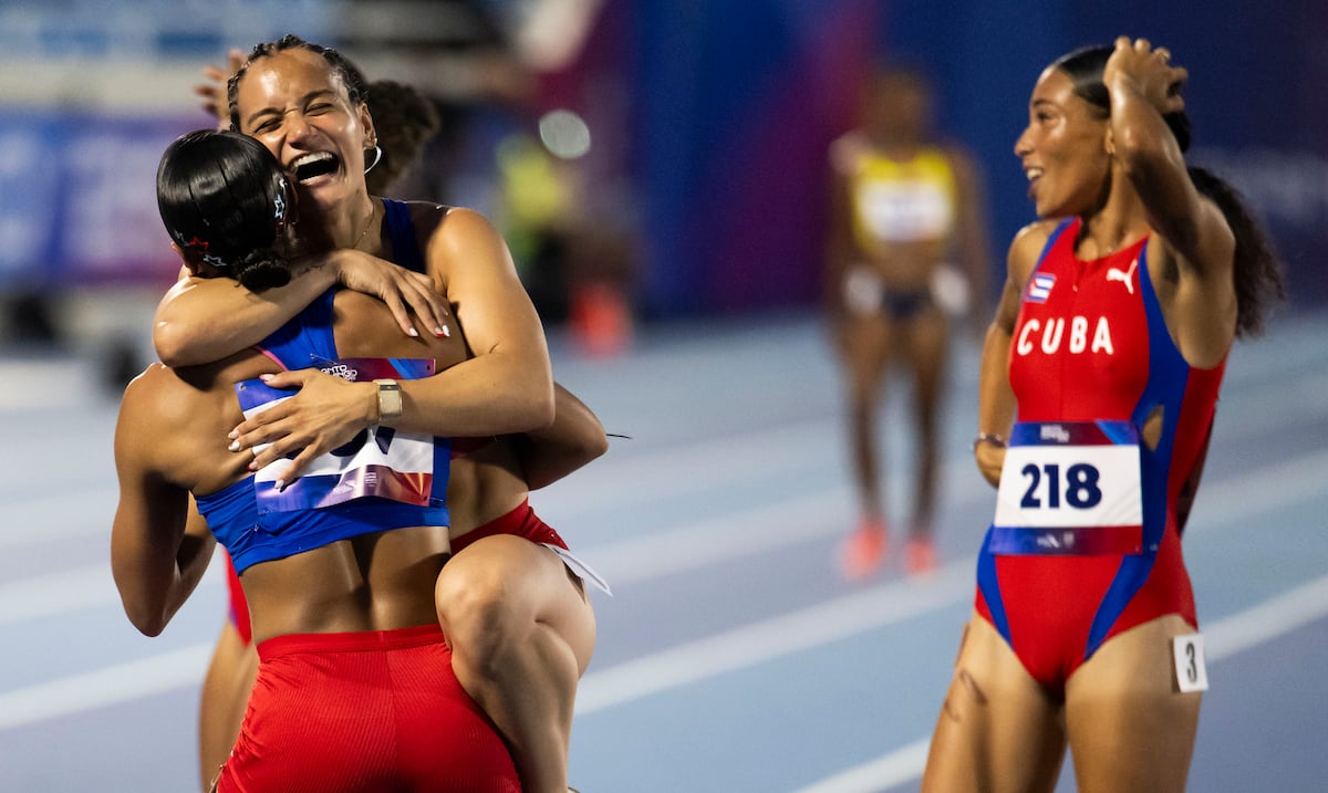 Puerto Rico alcanza 100 medallas en Juegos Centroamericanos 2026 con plata histórica en relevo 4x100