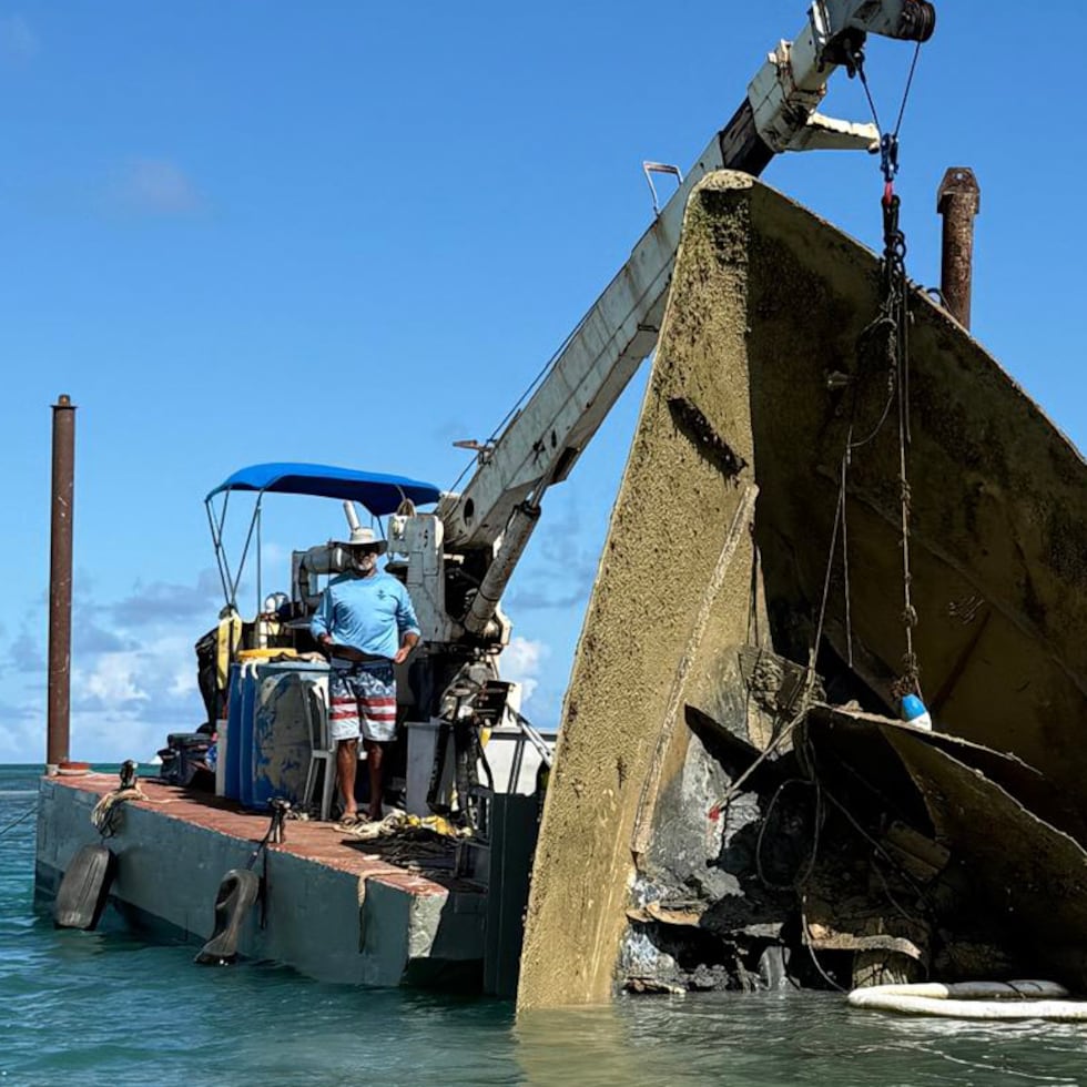One of the main difficulties in removing the vessels has been the insufficient number of barges and cranes available.