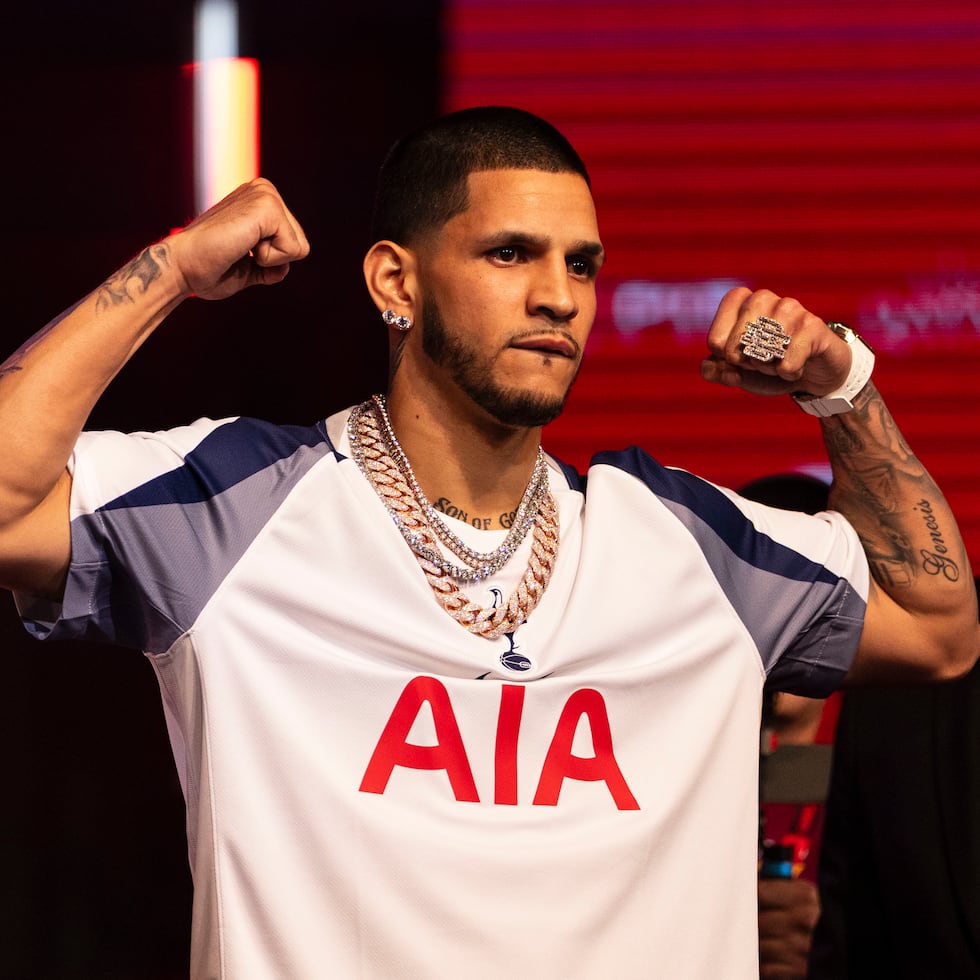 Edgar Berlanga protagonizará el combate estelar de la velada cuando enfrente al canadiense Steven Butler.