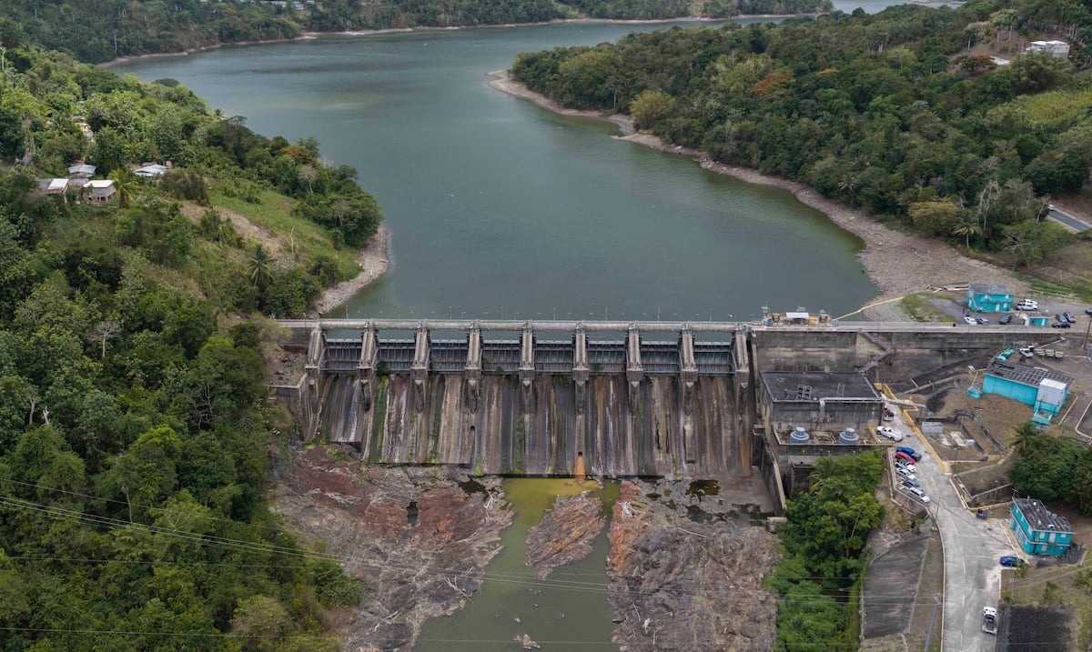 Pablo José Hernández pide a la AAA los datos sobre la pérdida de agua y proyectos pendientes