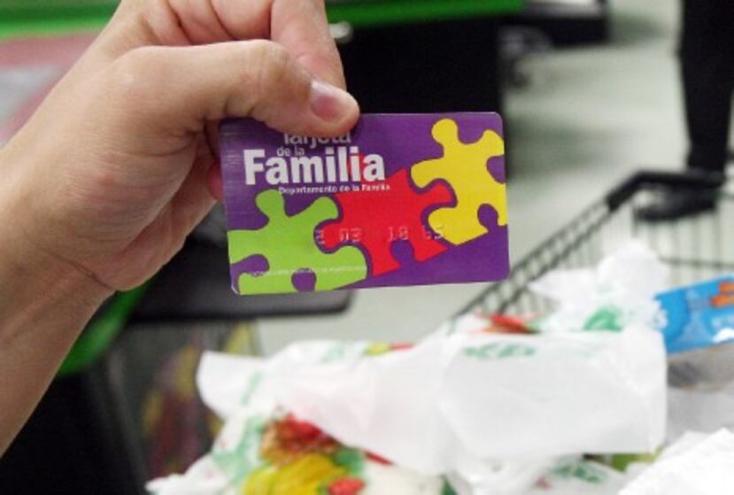 El Departamento de Justicia (DJ) informó que radicó cargos criminales contra un participante del Programa de Asistencia Nutricional (PAN), en lo que fue la primera acusación que forma parte de un nuevo convenio interagencial para investigar casos de fraude a dicho sistema de beneficiencia. (Archivo)