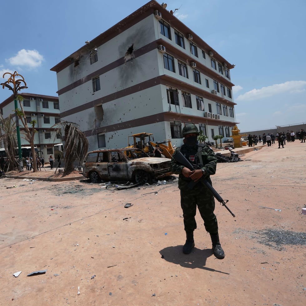 El complejo O’Smach Resort, ubicado entre la frontera de Tailandia y Camboya, era el lugar de trabajo de unas 10,000 personas dedicadas a una operación internacional de fraude electrónico.