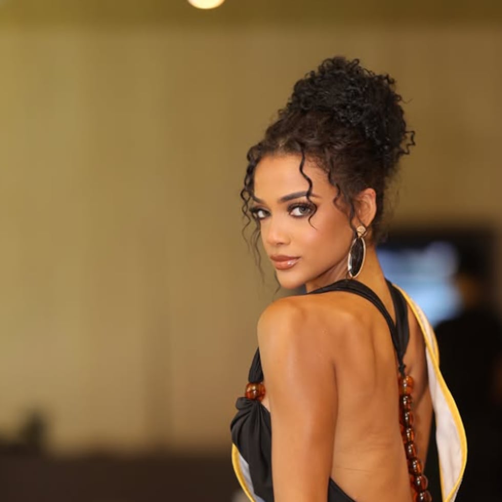 Vicky Carbonell se encuentra en la recta final del concurso en Tailandia.