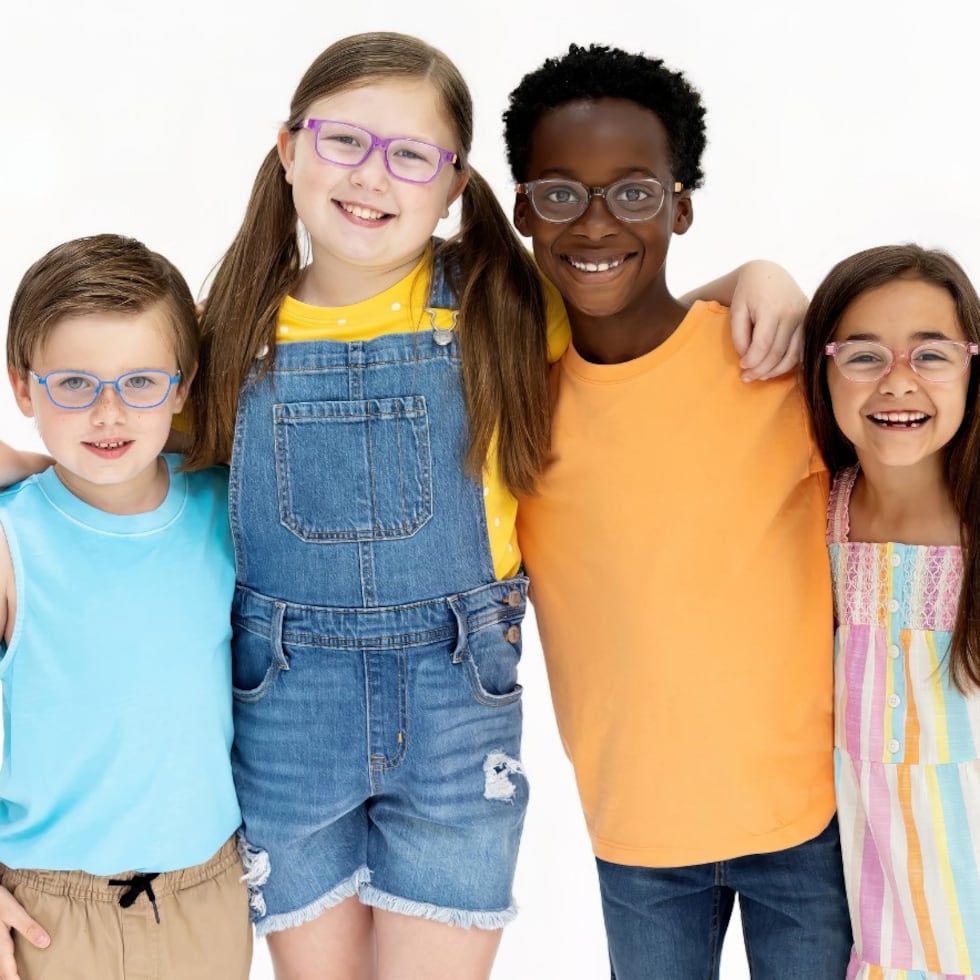 Disponible en Eye Center Boutique, en el primer nivel.