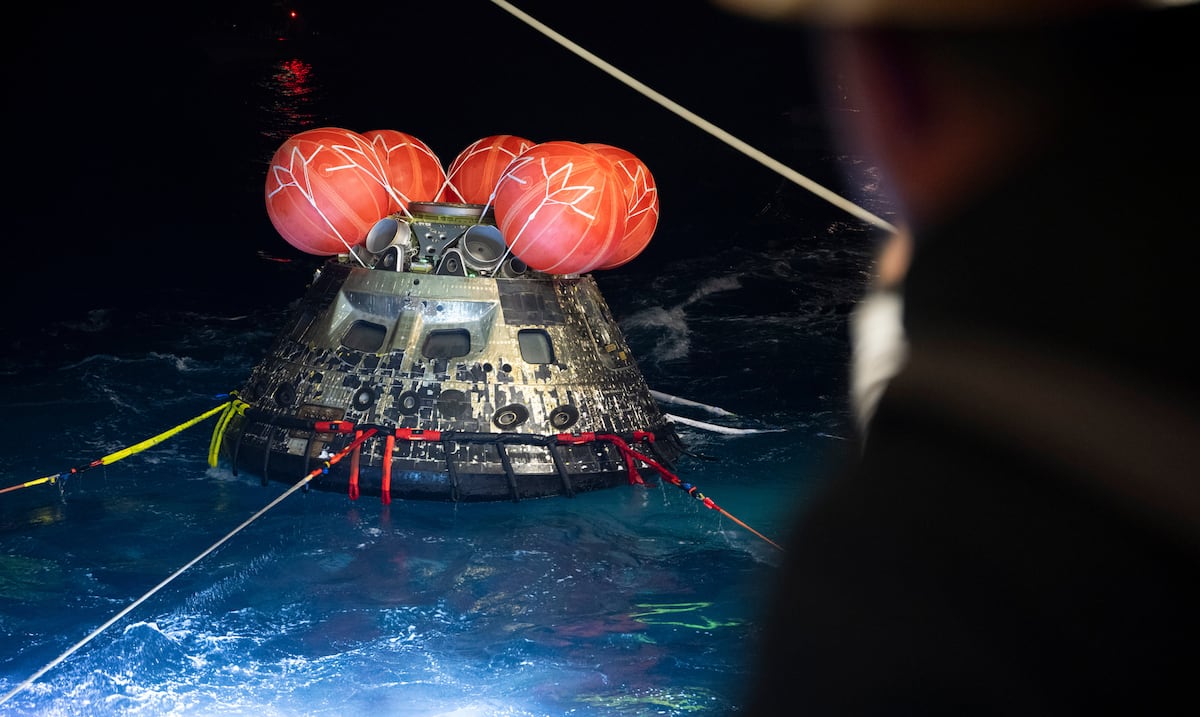 Artemis II y el lado oscuro de la Luna