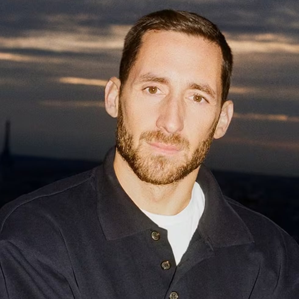 A partir de noviembre, Tron presentará su primera colección, Balmain Otoño/Invierno 2026-2027