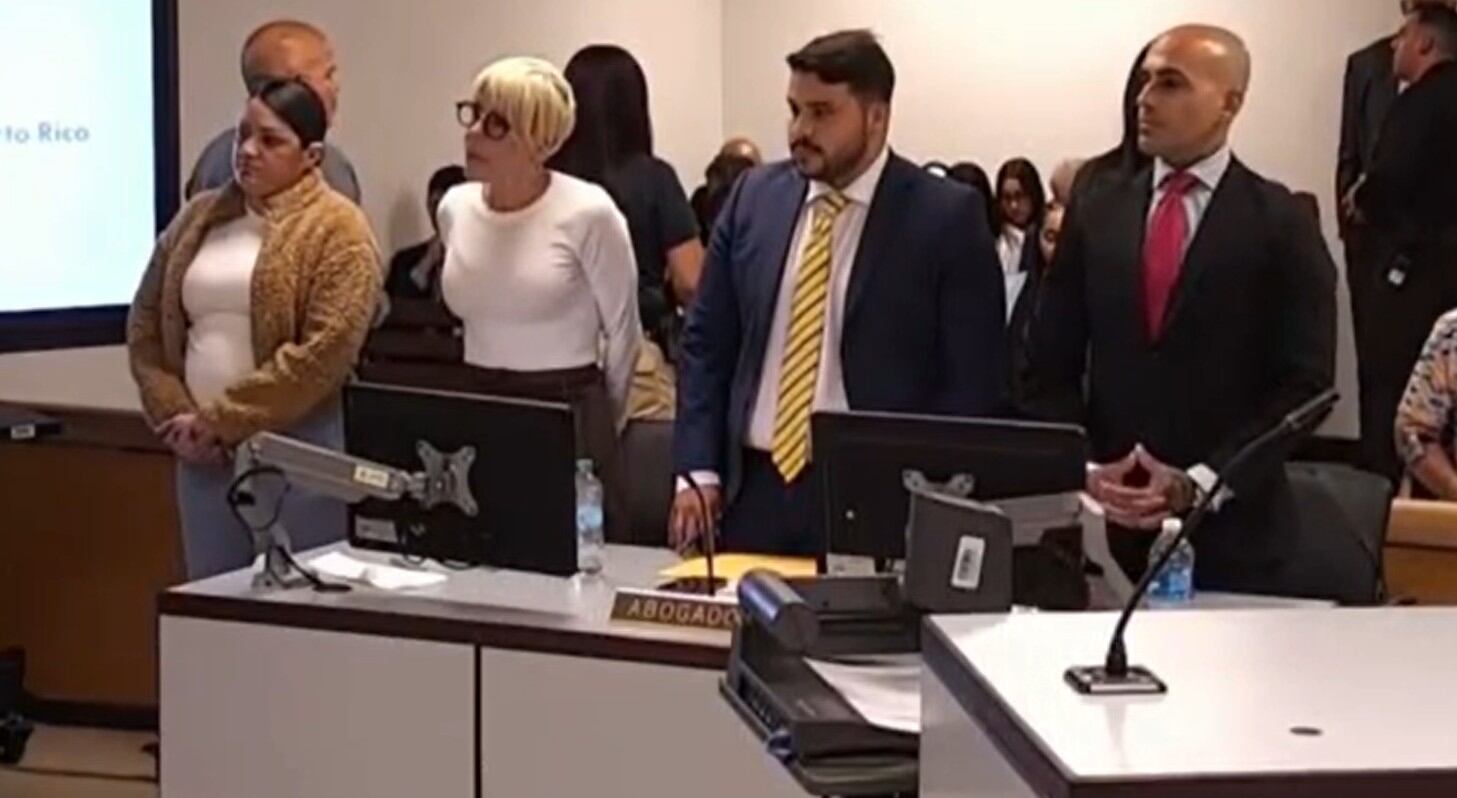 Imagen de la cobertura de: Seguirán en reserva documentos dañados por el jurado en el caso de Elvia Cabrera