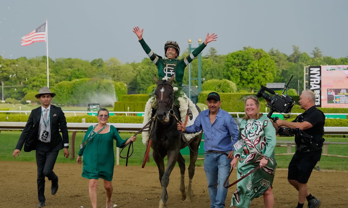 José Luis Ortiz y Golden Tempo buscan el Travers Stakes rumbo al Breeders' Cup Classic