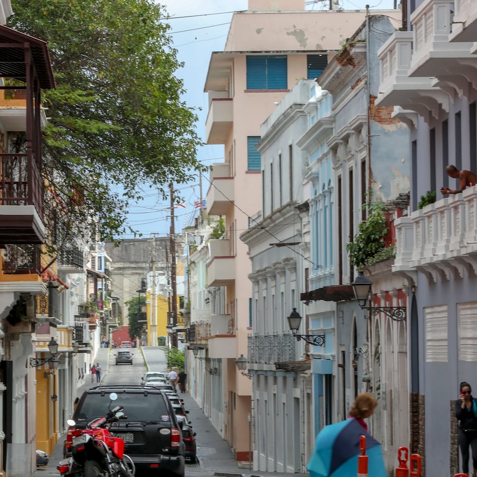 Respondents evaluated the performance of Governor Jenniffer González Colón, the work of the resident commissioner in Washington, Pablo José Hernández Rivera, and also the performance of the Legislative Assembly in recent months.