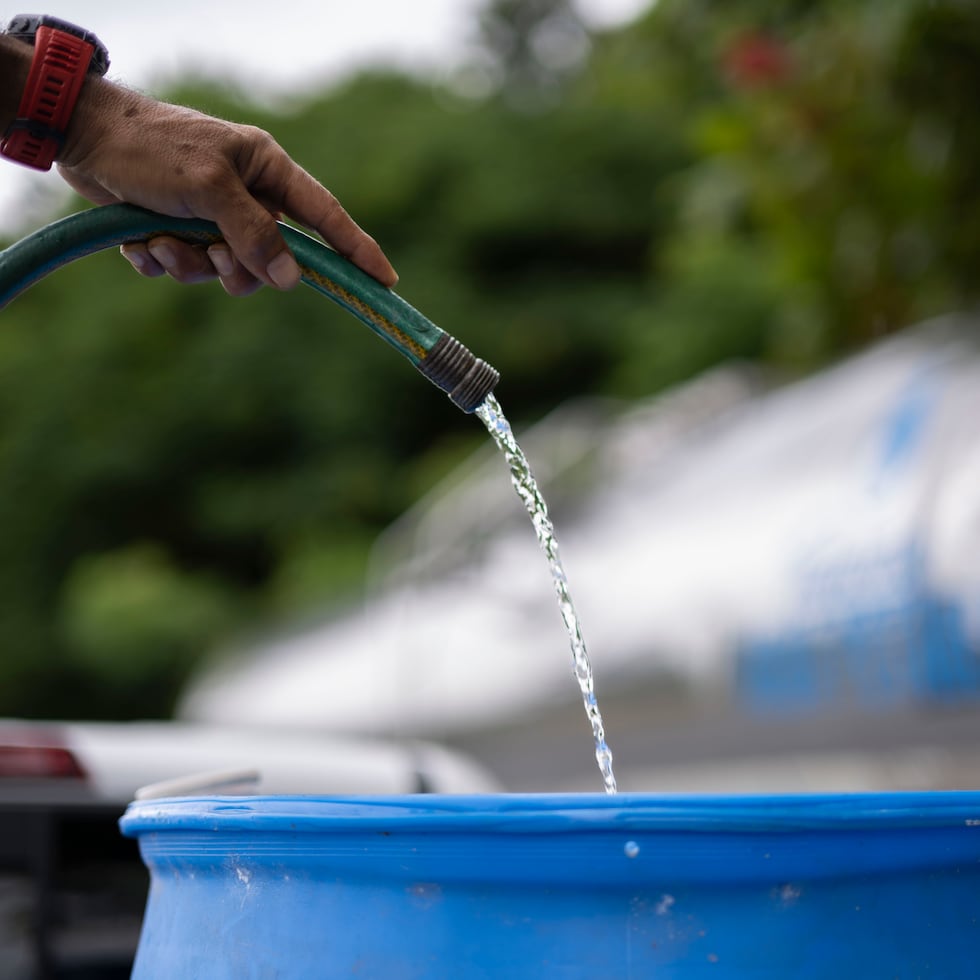 La AAA no precisó cuándo se restablecería el servicio por completo para las personas sin agua.