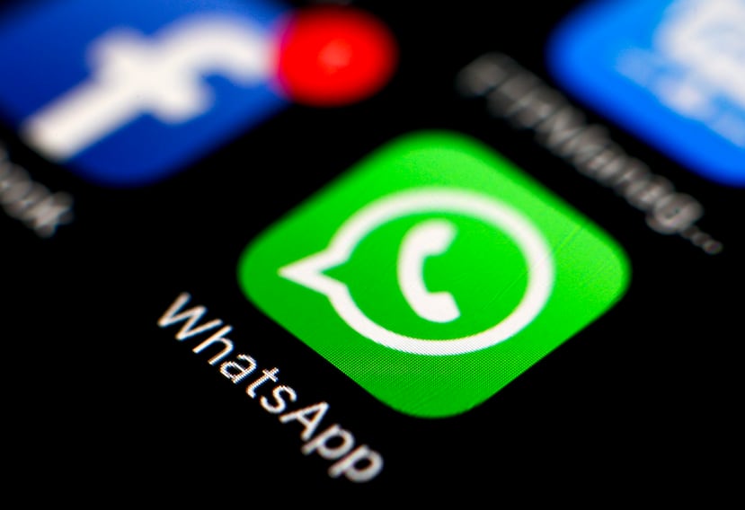 epa05247661 The logo of the messaging application WhatsApp is pictured on a smartphone in Taipei, Taiwan, 07 April 2016. WhatsApp on 05 April 2016 rolled out its end-t-end (E2E) encryption for its more than one billion users. The most popular messaging application is owned by Facebook. EPA/RITCHIE B. TONGO