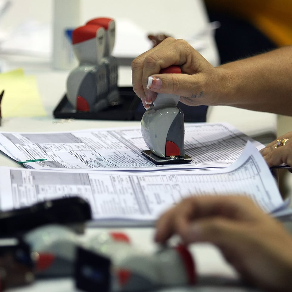 La gobernadora Jenniffer González reiteró que no descarta extender el período de radicación de planillas –cuya fecha límite es el 15 de abril– para dar paso a la discusión y aprobación de la reforma contributiva en la Asamblea Legislativa.