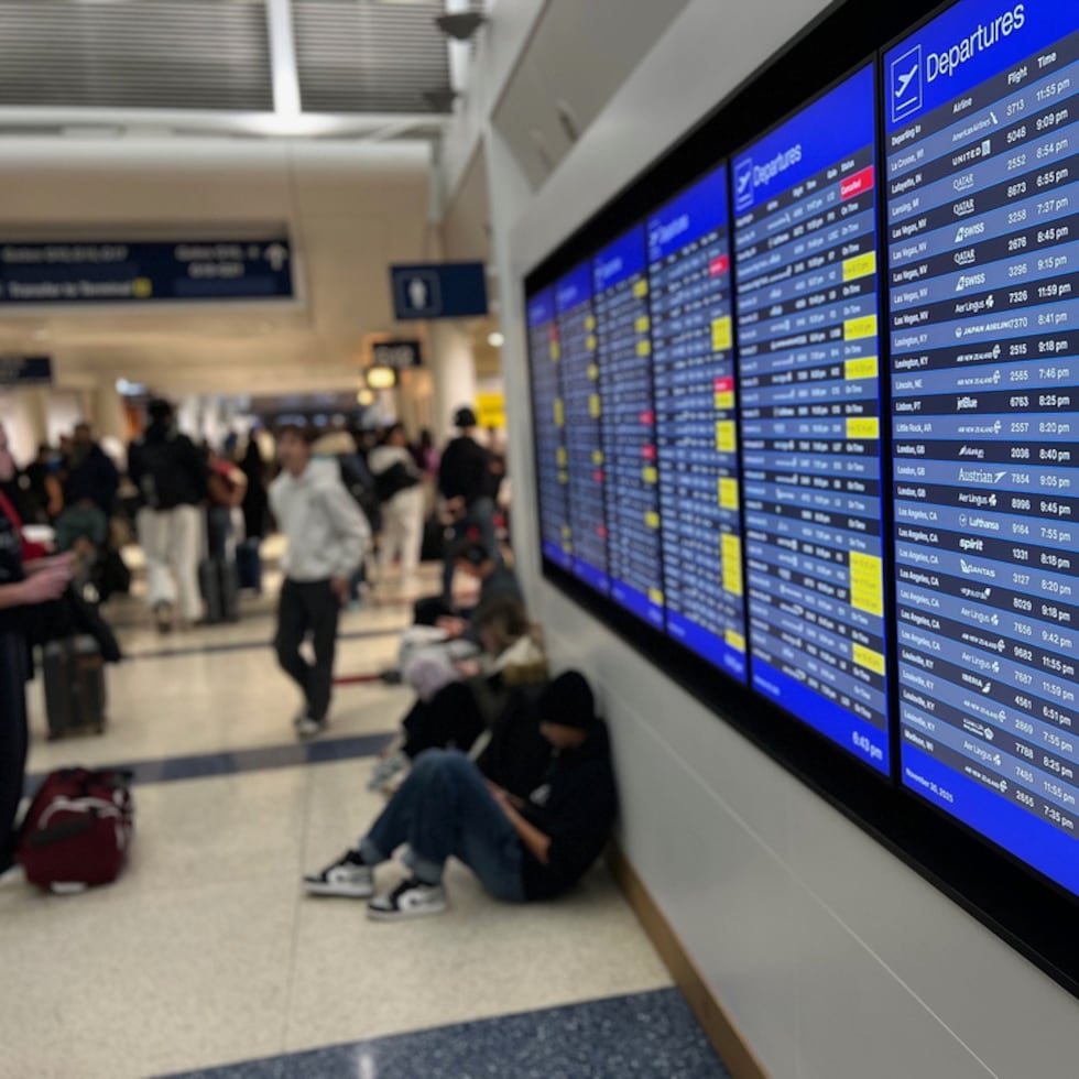 Los vuelos atrasados son comunes en estos últimos meses.