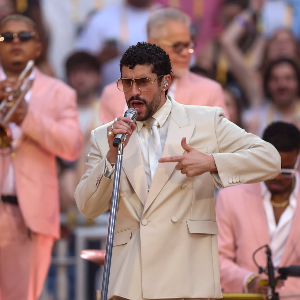 El cantante expresó que le comueven ver en sus presentaciones algunas banderas de diversos países por el sacrificio que muchas de ellas significan.