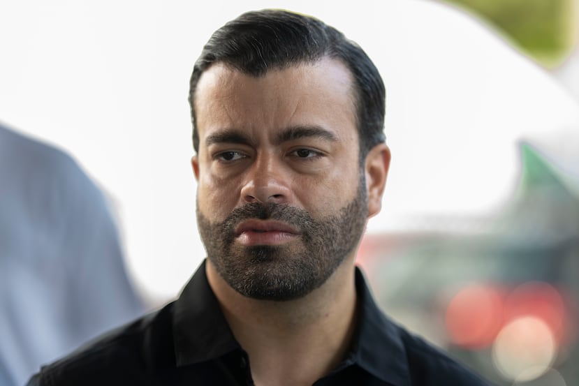 El secretario del Departamento de la Vivienda Luis Augusto Martínez Román.