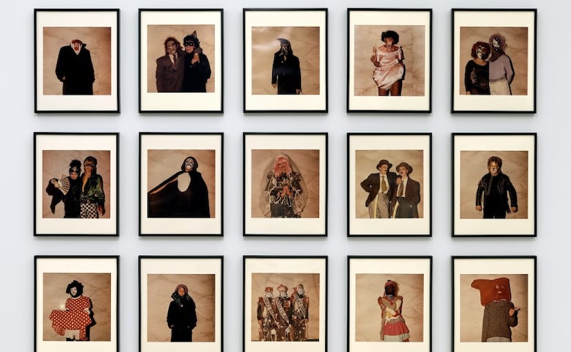 Sin título, perteneciente a la serie "Retratos Latinos", ca. 1978-79, impresa en 1989. Impresiones en gelatina de plata. Propiedad de Matthew Sherman.