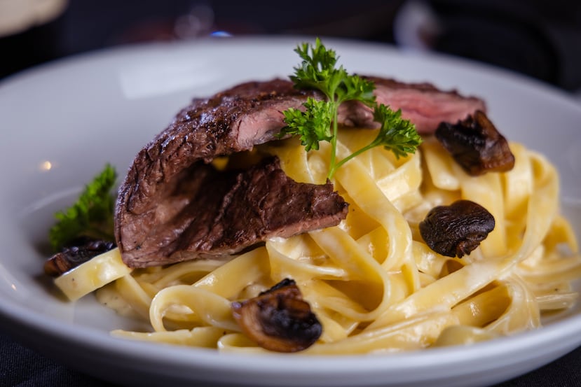 Fettuccini alla Contadina, una de los nuevos platos al menú de Piccolino Cucina Italiana como parte de la renovación de su propuesta gastronómica.