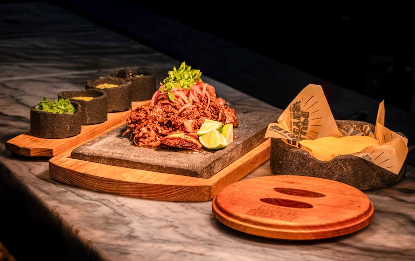 Uno de los platos que formó parte del proceso de evaluación para la distinción Sello M lo fue el Short Rib Barbacoa.