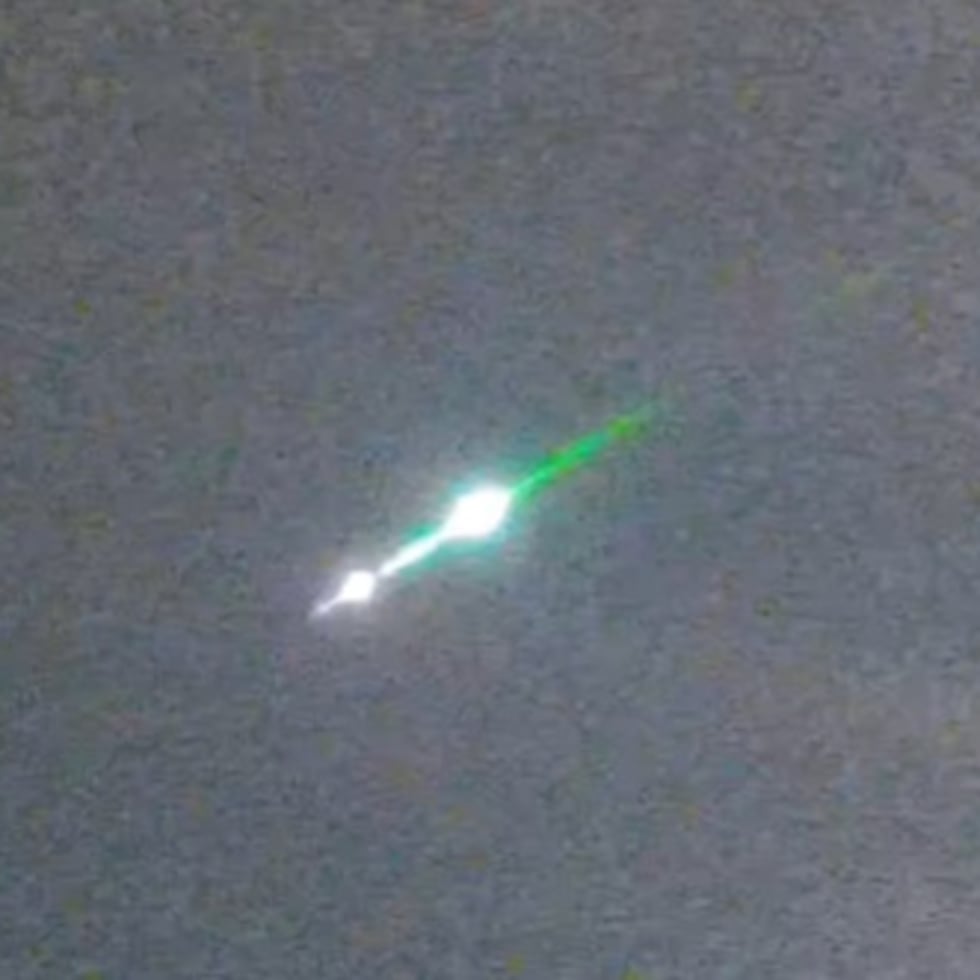 Brillante meteoro sorprende esta madrugada.