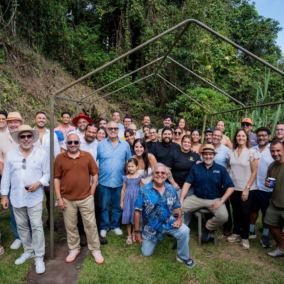 Chefs y profesionales de la gastronomía compartieron en Casita Autónoma, en apoyo a los proyectos educativos y culturales de APUGA.