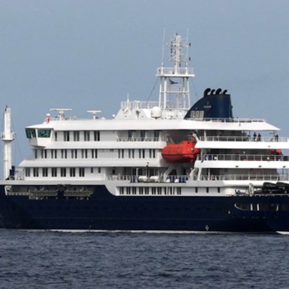La afectada había estado en contacto en Johannesburgo con la pasajera holandesa del crucero MV Hondius, de 69 años, que falleció el pasado 26 de abril