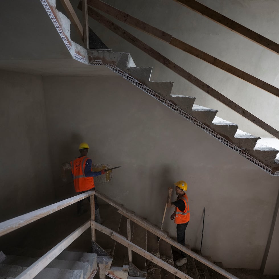Morales sostuvo que los sectores que más crearon empleos, para julio, fueron manufactura, comercio, transportación, construcción y minería, educación y recreación y alojamiento.