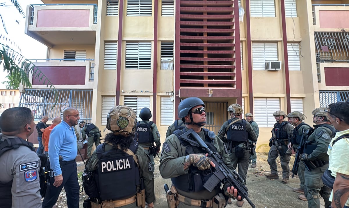 Arrestado a presunto líder ganga en residencial Ramos Antonini en Río Piedras