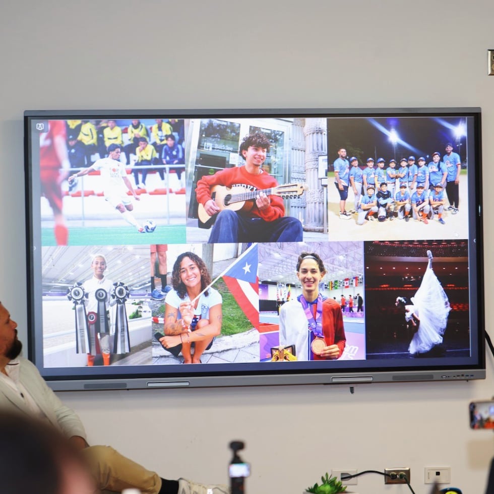 La presentación reunió a líderes comunitarios y representantes de entidades colaboradoras.