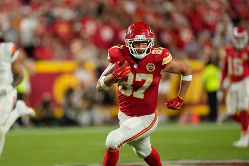 Imagen de la cobertura de: Travis Kelce figura entre las víctimas de un esquema Ponzi de Siddharth Jawahar