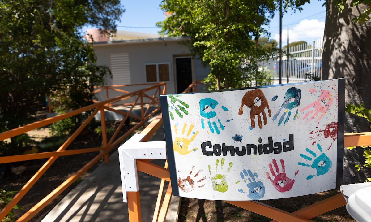 Ramos Parés defiende acciones de Educación ante cambios en escuela Montessori de Lajas