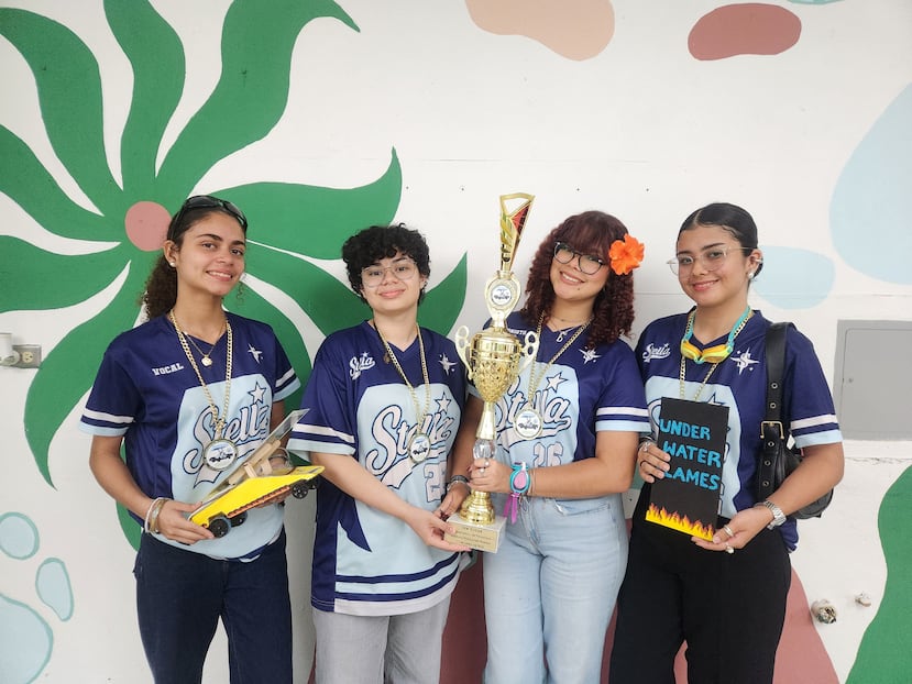 En la categoría de Velocidad, la victoria fue para el equipo de la Escuela Especializada en Ciencias y Matemáticas Dr. Pedro Albizu Campos, en Ponce.