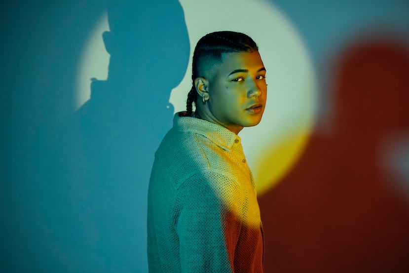 El cantante urbano panameño, Boza, lanzó su álbum más reciente "Sin Sol".