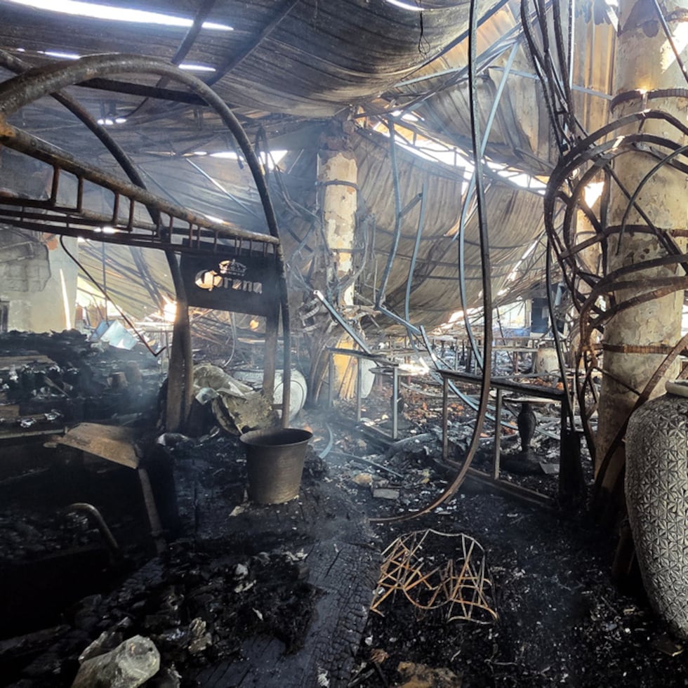 “Hoy es un día doloroso para todos en Goa. Un grave incidente en Arpora se cobró la vida de 23 personas”, dijo el jefe del Gobierno de Goa, Pramod Sawant, en un mensaje publicado en X.