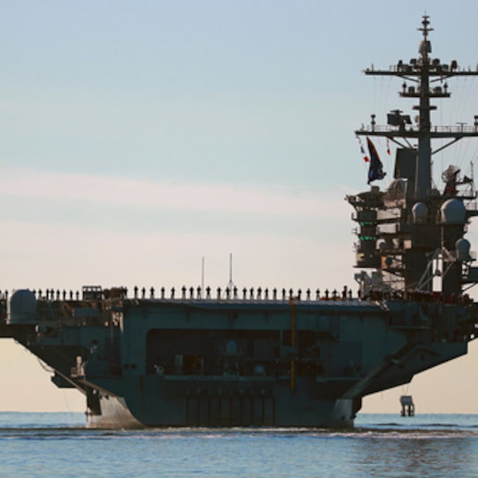 El Lincoln prestaba apoyo en la guerra de Estados Unidos contra Irán, y su despliegue incluyó un tiempo récord ininterrumpido en el mar de más de 250 días.
