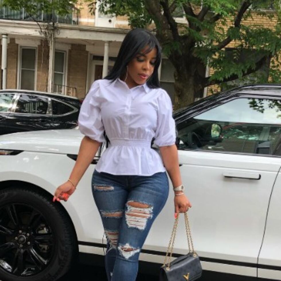 La creadora de contenido era cercana a famosos como Cardi B, la Insuperable y el rapero Tekashi 6ix9ine, quienes lamentaron su fallecimiento.