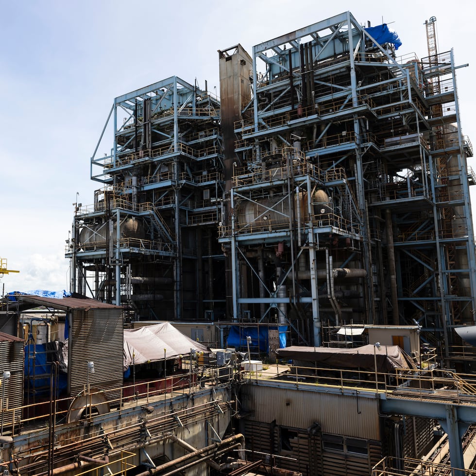 La unidad #7 de San Juan se encuentra, al presente, en reparación con fondos del Departamento de Energía.