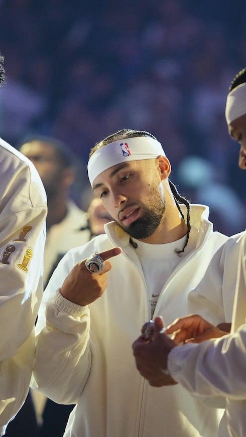 Alvarado pactó con los Knicks por tres años y $14 millones luego del campeonato.