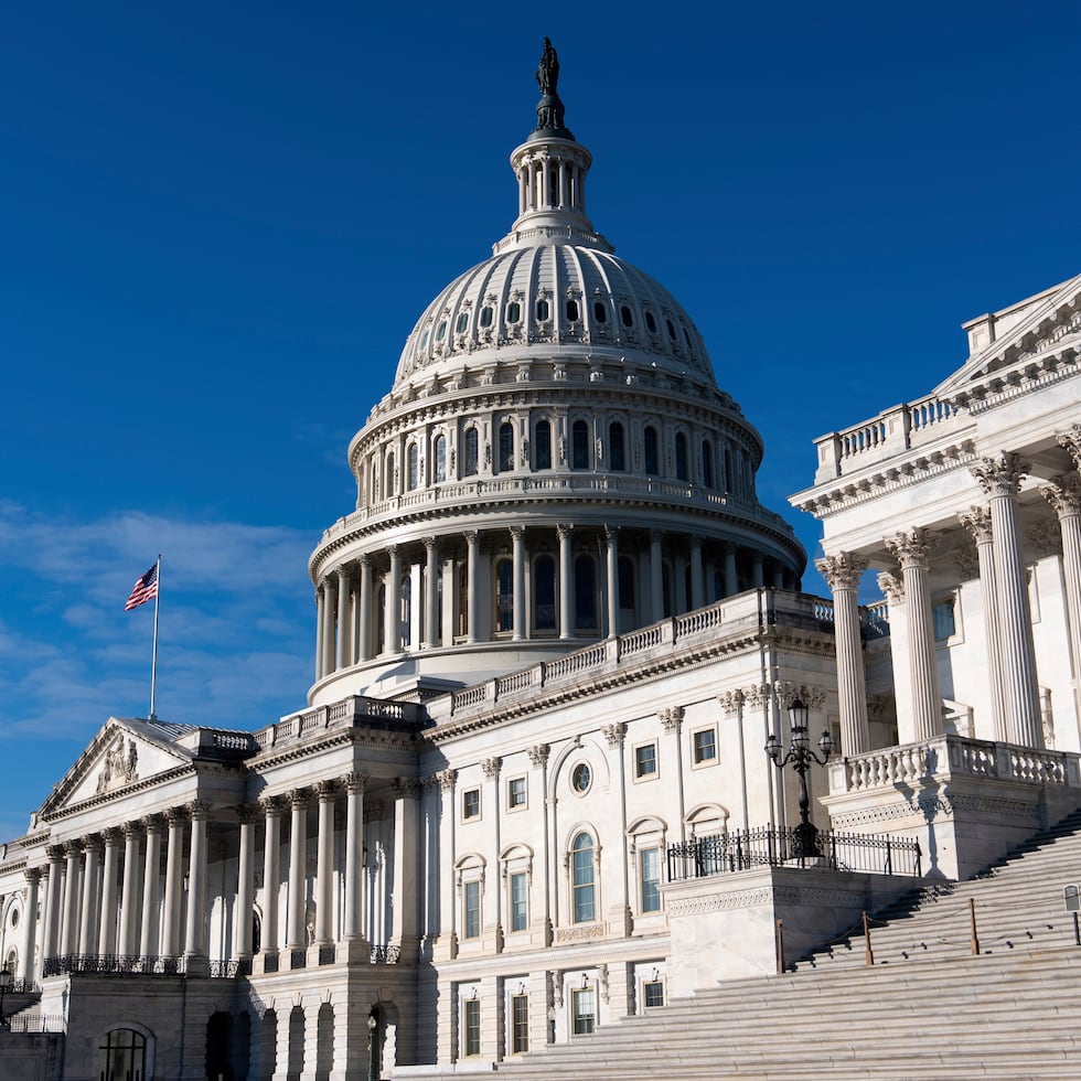 El presupuesto vigente de DHS vence el viernes a la medianoche.