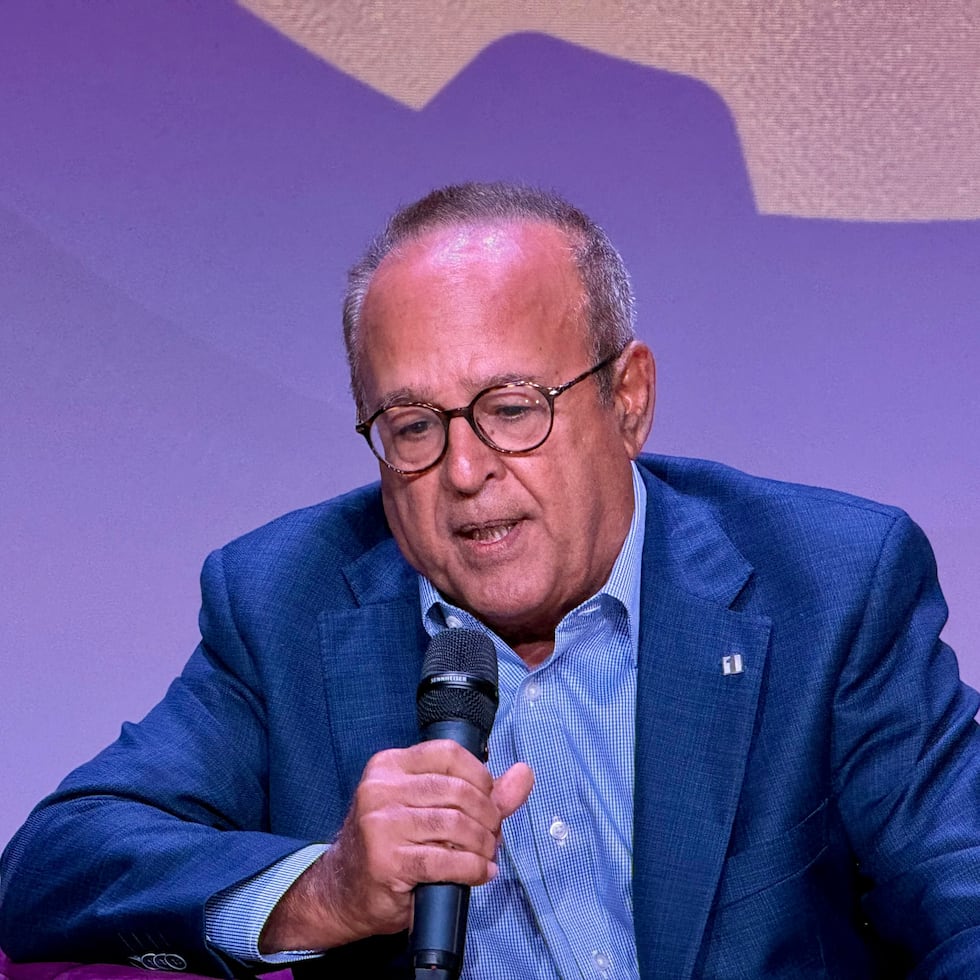 Aurelio Alemán, president and CEO of FirstBank, during the first Hecho Pa’l Éxito Speaker Series event hosted by the Hecho en Puerto Rico Association.