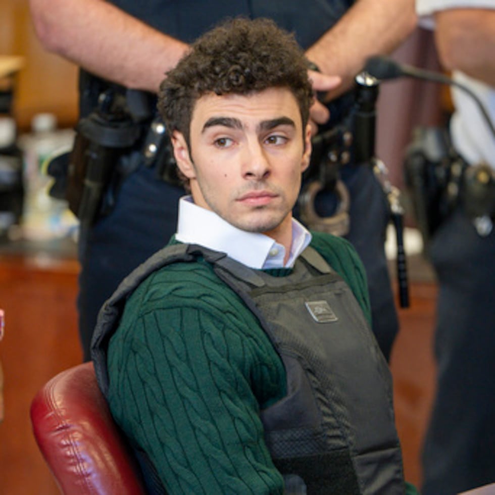 La defensa de Luigi Mangione sostiene que “todo el descubrimiento proporcionado hasta ahora indica que ella no hizo tal declaración”.