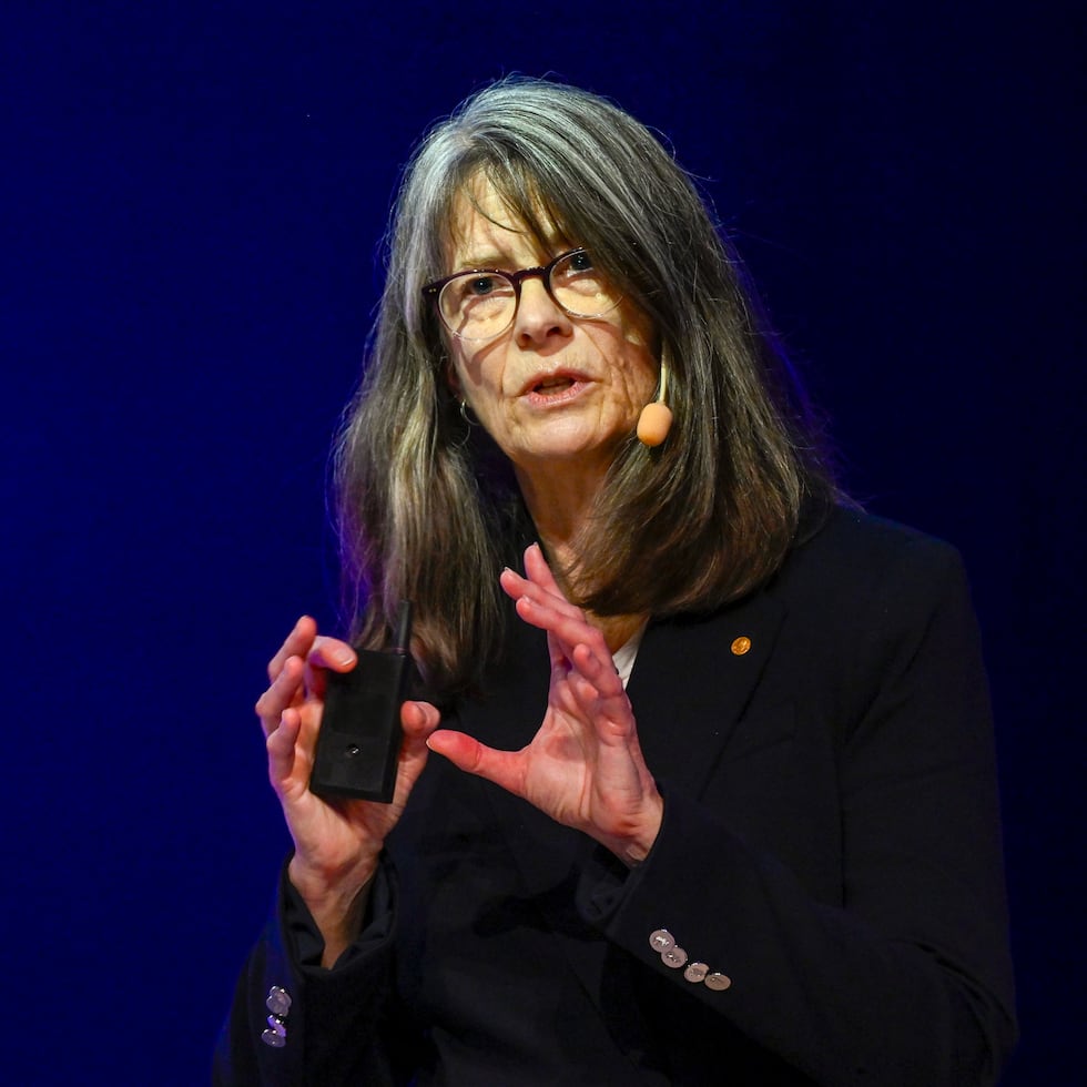 La científica estadounidense Mary Brunkow, imparte una conferencia en el Aula Médica de Estocolmo, el pasado domingo.