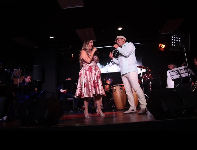 Ana del Rocío, a la izquierda, acompañará en varios temas al cantante Freddy Lugo, durante el espectáculo “Son de Cuba a Puerto Rico”.