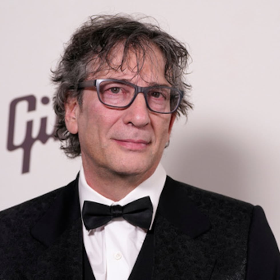 Neil Gaiman ha negado haber mantenido relaciones sexuales no consentidas con nadie.