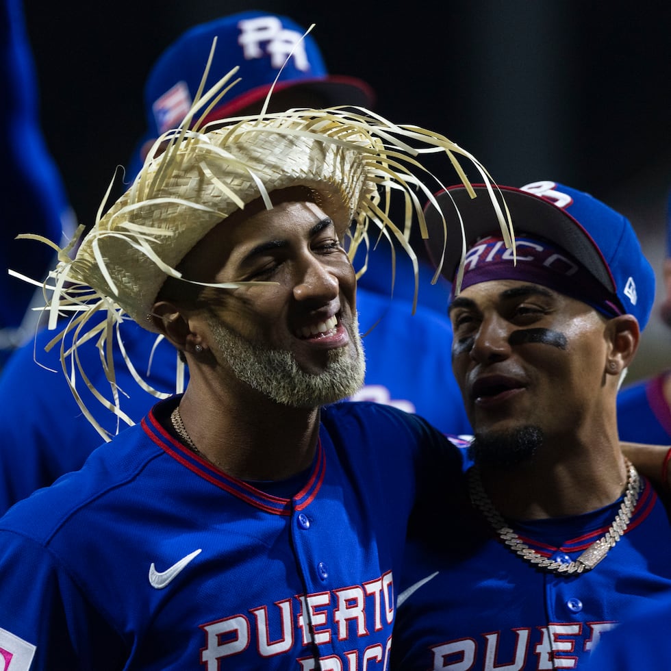 Puerto Rico debutó con un triunfo, 5-0, frente a Colombia el viernes. Eddie Rosario (izquierda) impulsó una carrera en el encuentro.