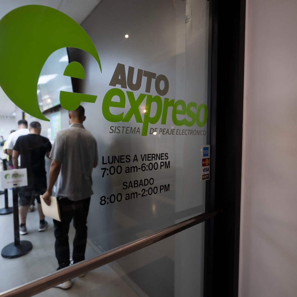 La reactivación ocurre luego de un proceso de modernización de AutoExpreso iniciado por la Autoridad de Carreteras y Transportación, que incluyó el reemplazo de la infraestructura física en las plazas de peaje.