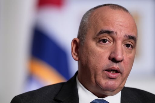 Imagen de la cobertura de: Cuba dice que las sanciones de Estados Unidos frenan esfuerzos para abrir la economía a inversión privada